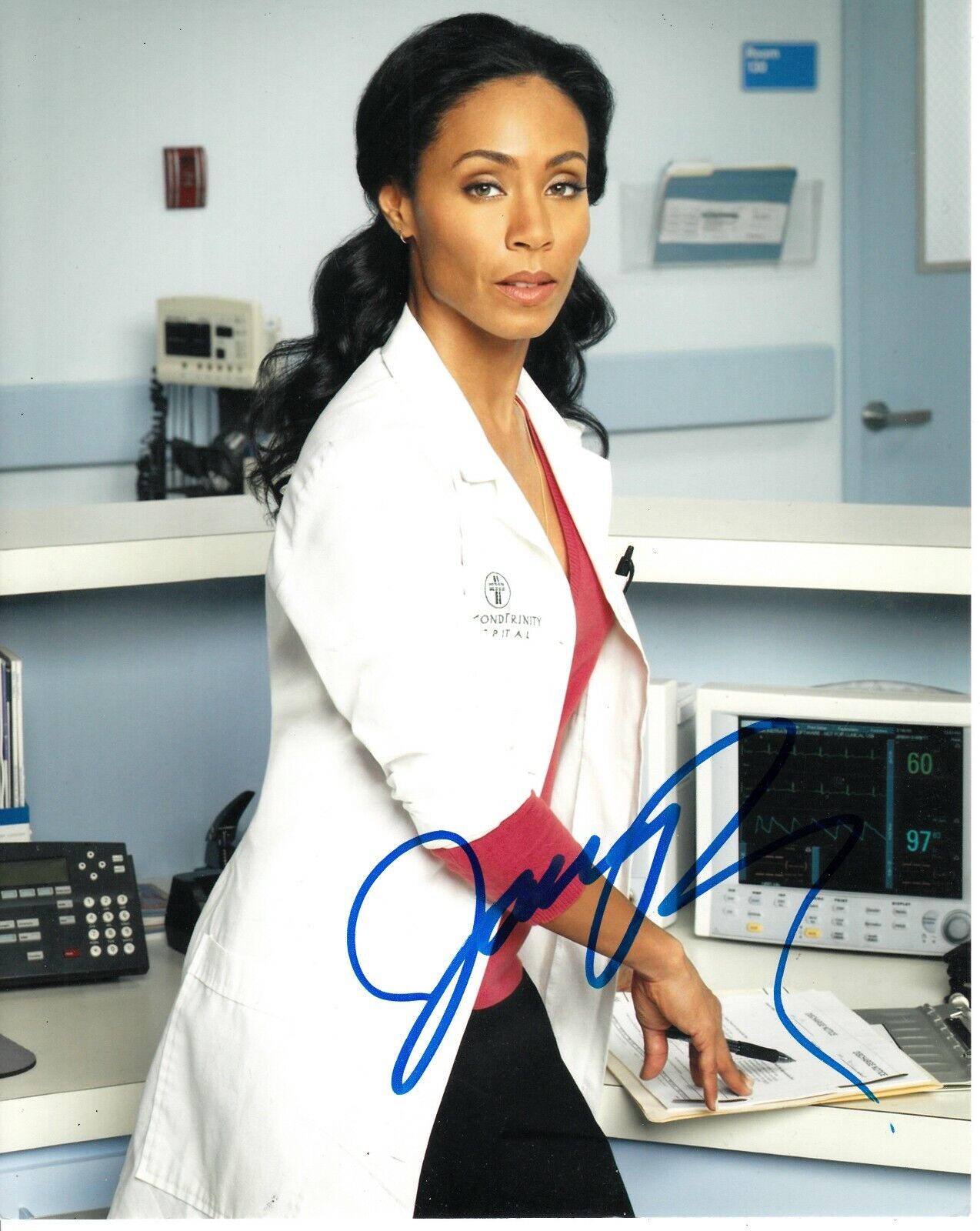 JADA PINKETT SMITH SIGNED HAWTHORNE Photo Poster painting UACC REG 242