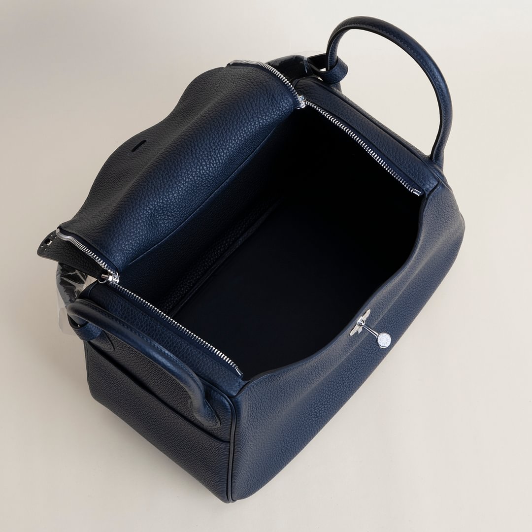 Lindy 30cm Clemence leather 2Z Blue nuit PHW