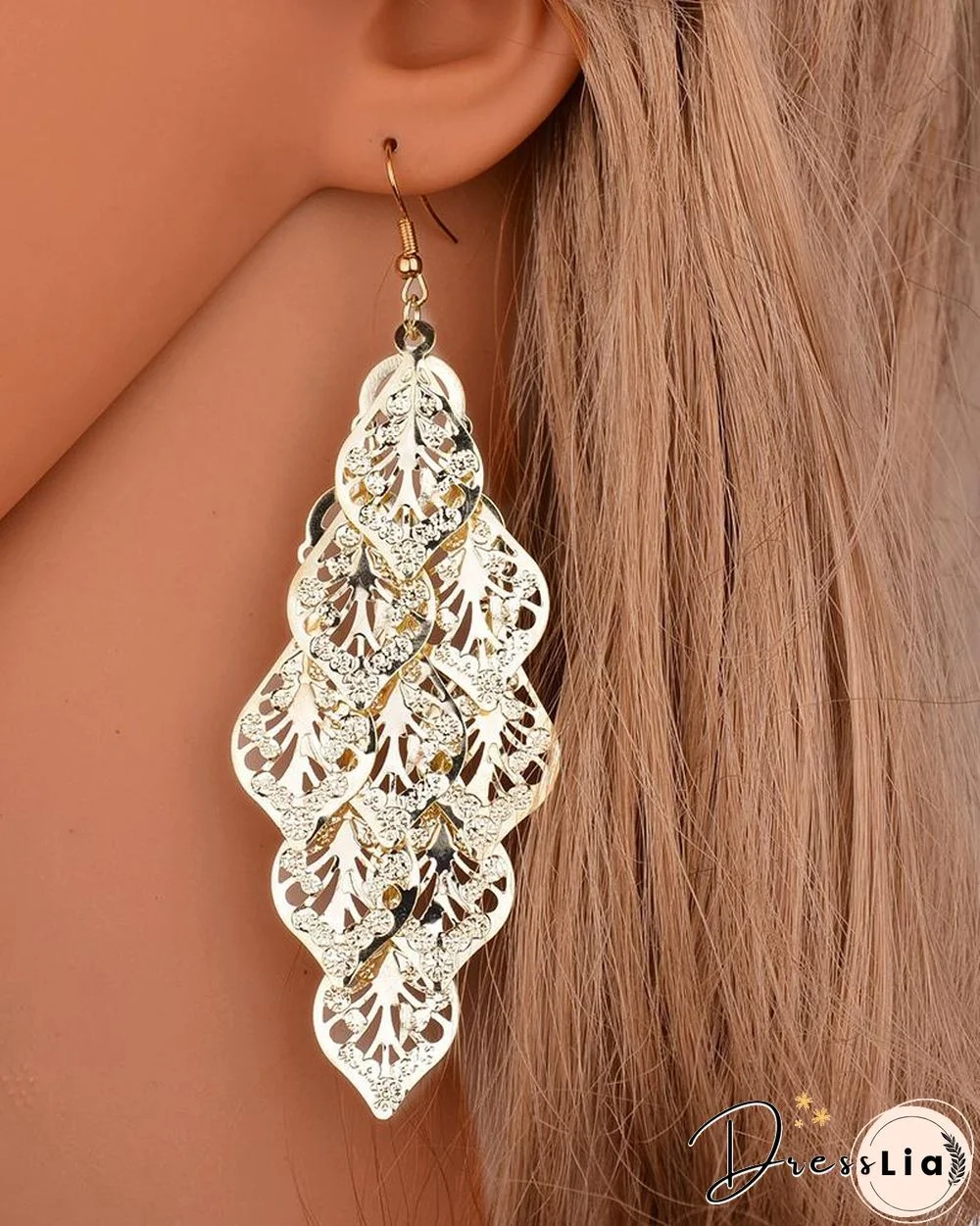 1Pair Studded Layered Leaf Pattern Drop Earrings