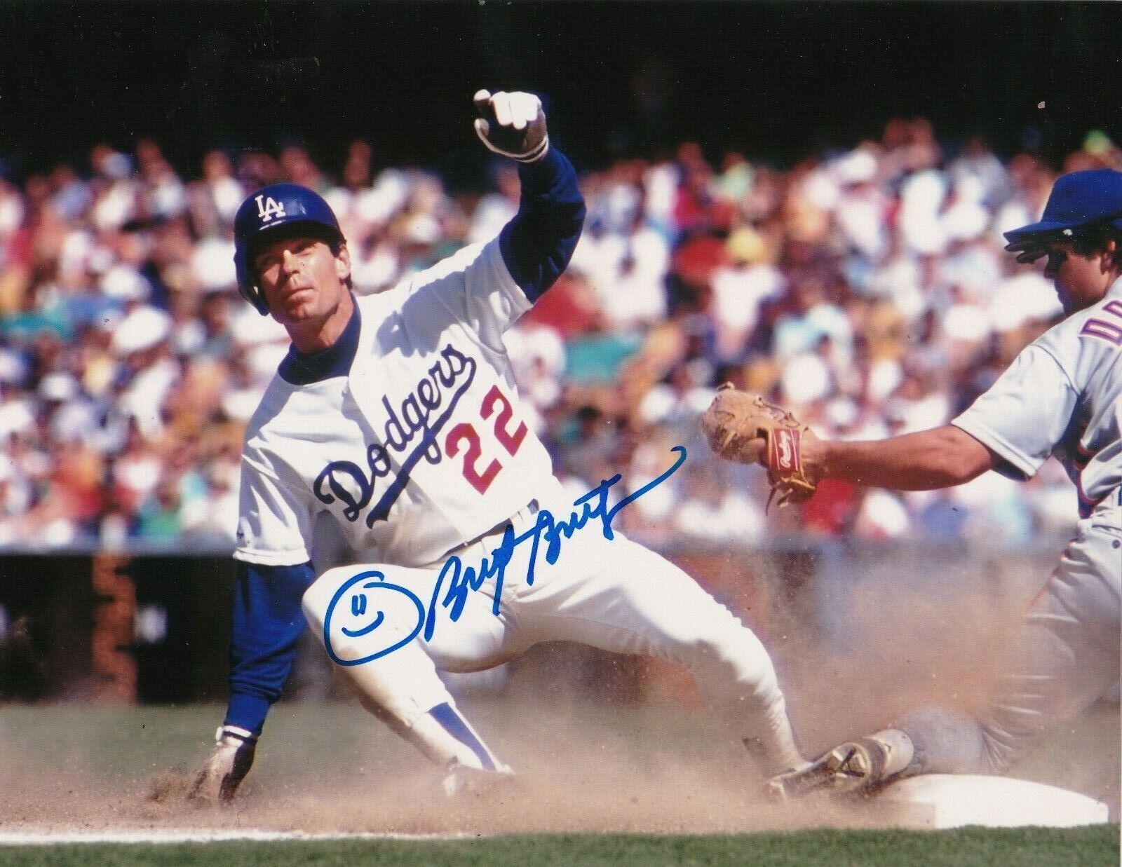 BRETT BUTLER LOS ANGELES DODGERS ACTION SIGNED 8x10