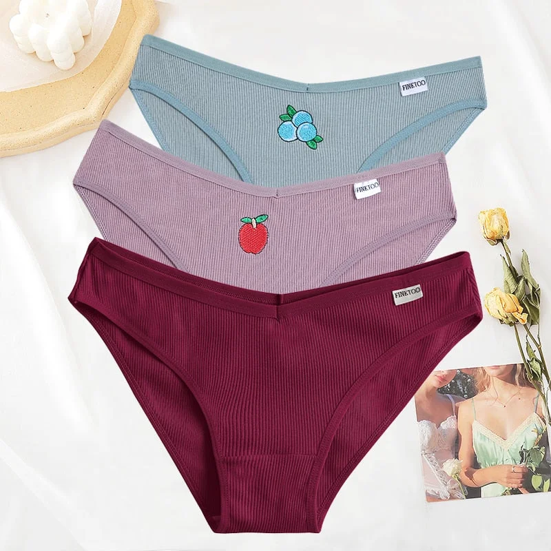 FINETOO 3PCS/Set Women Cotton Embroidery Fruit Panties Underwear V Waist Female M-XL Woman's Briefs Pantys Intimates Lingerie