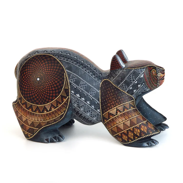 Bear - Oaxacan Alebrije Wood Carving - Nestor Melchor