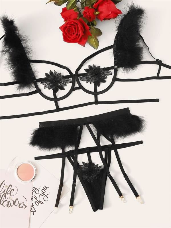 Lovingerie - Feather Strap Stitching Sexy Three-Piece Set