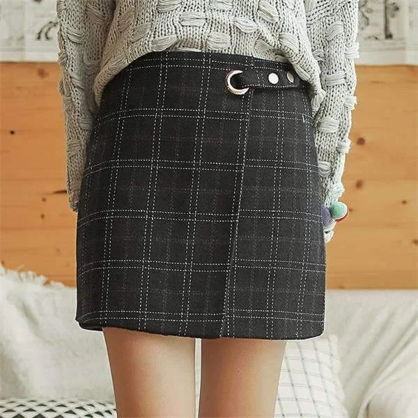 ULZZANG PLAID WOOLEN SKIRT