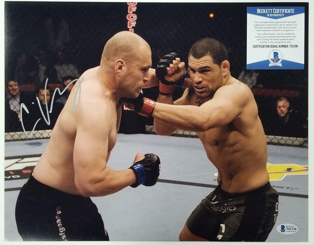 Cain Velasquez signed UFC 11x14 Photo Poster painting Autograph (A) ~ Beckett BAS COA