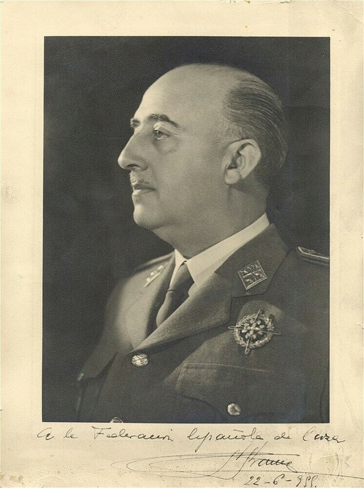 GENERAL FRANCISCO FRANCO Signed Photo Poster paintinggraph - Spanish Dictator - Preprint