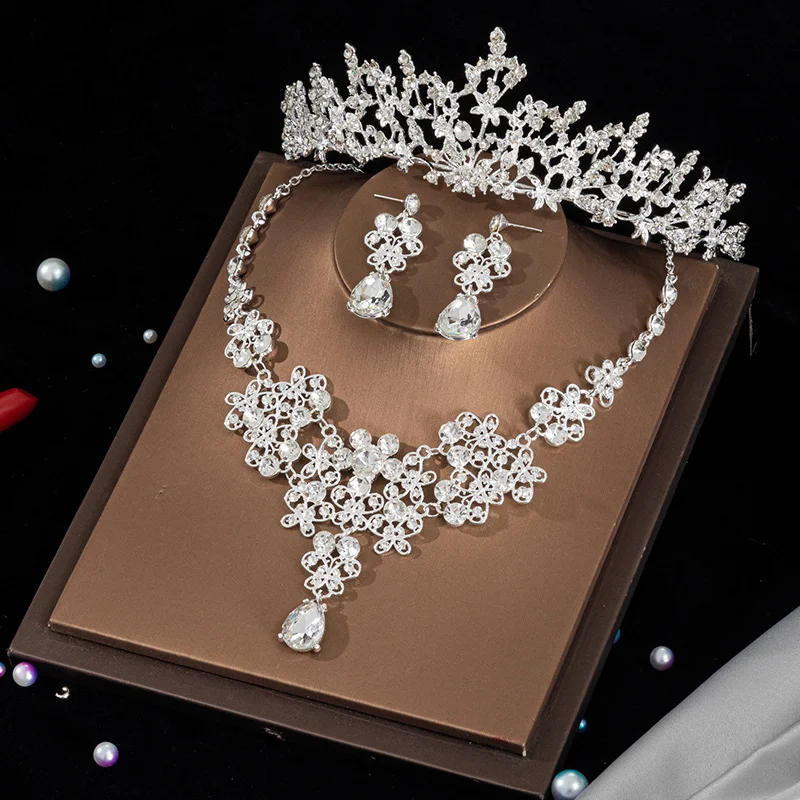 Elegant and Elegant Rhinestone Necklace and Earrings Women's Accessories Two Piece Set