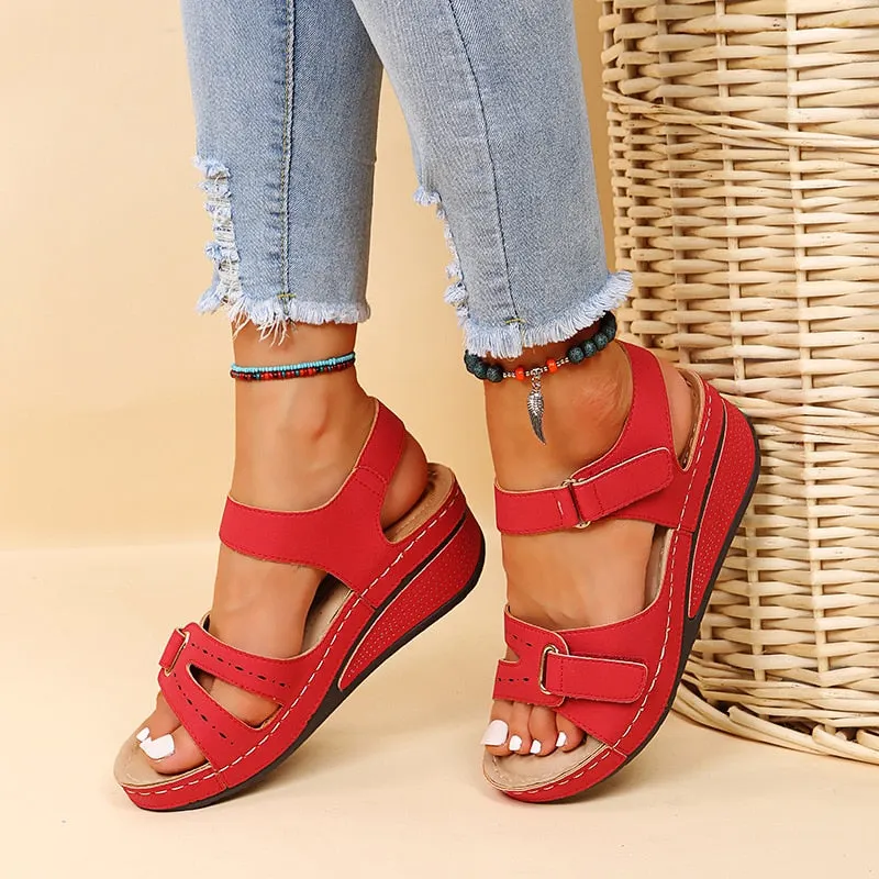 Tailored and Elegant winter Sandals