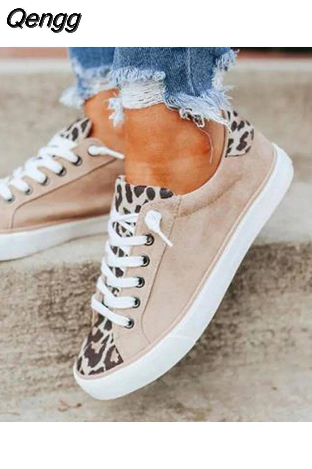 Qengg Spring Canvas Shoes New Light Slip on Flat Ladies Casual Shoes Woman Loafers White Sneakers Leopard Flats Plus Size 405-1