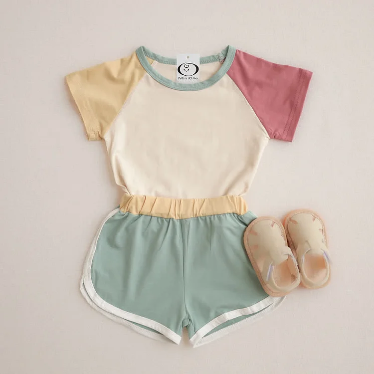 Baby Contrast Sleeves T-shirt & Shorts Set