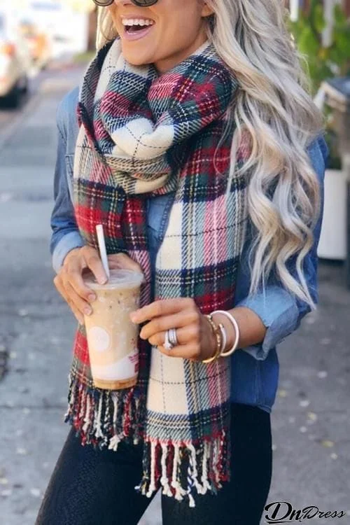 Plaid Tassels Scarf