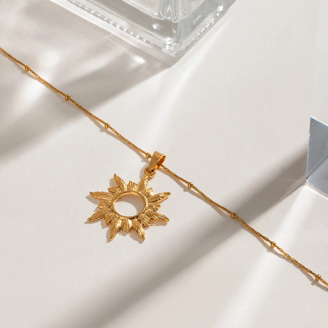 Women's Sun Pendant Necklace