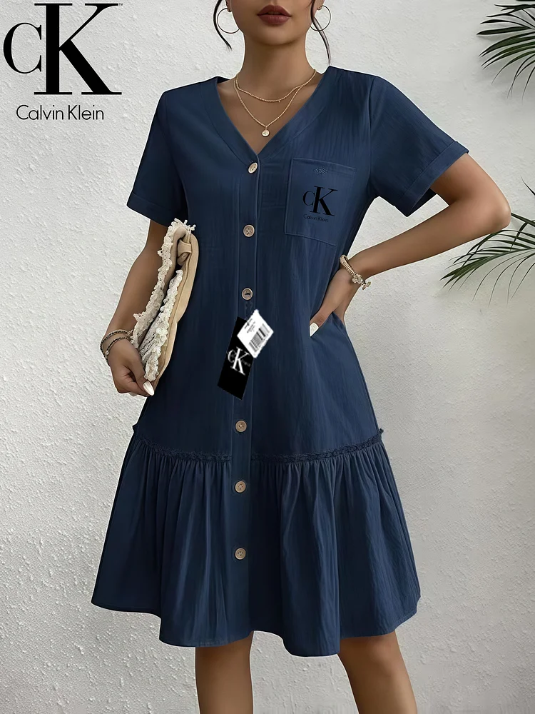 Sukienka zapinana na guziki z dekoltem w serek CALVIN KLEIN®