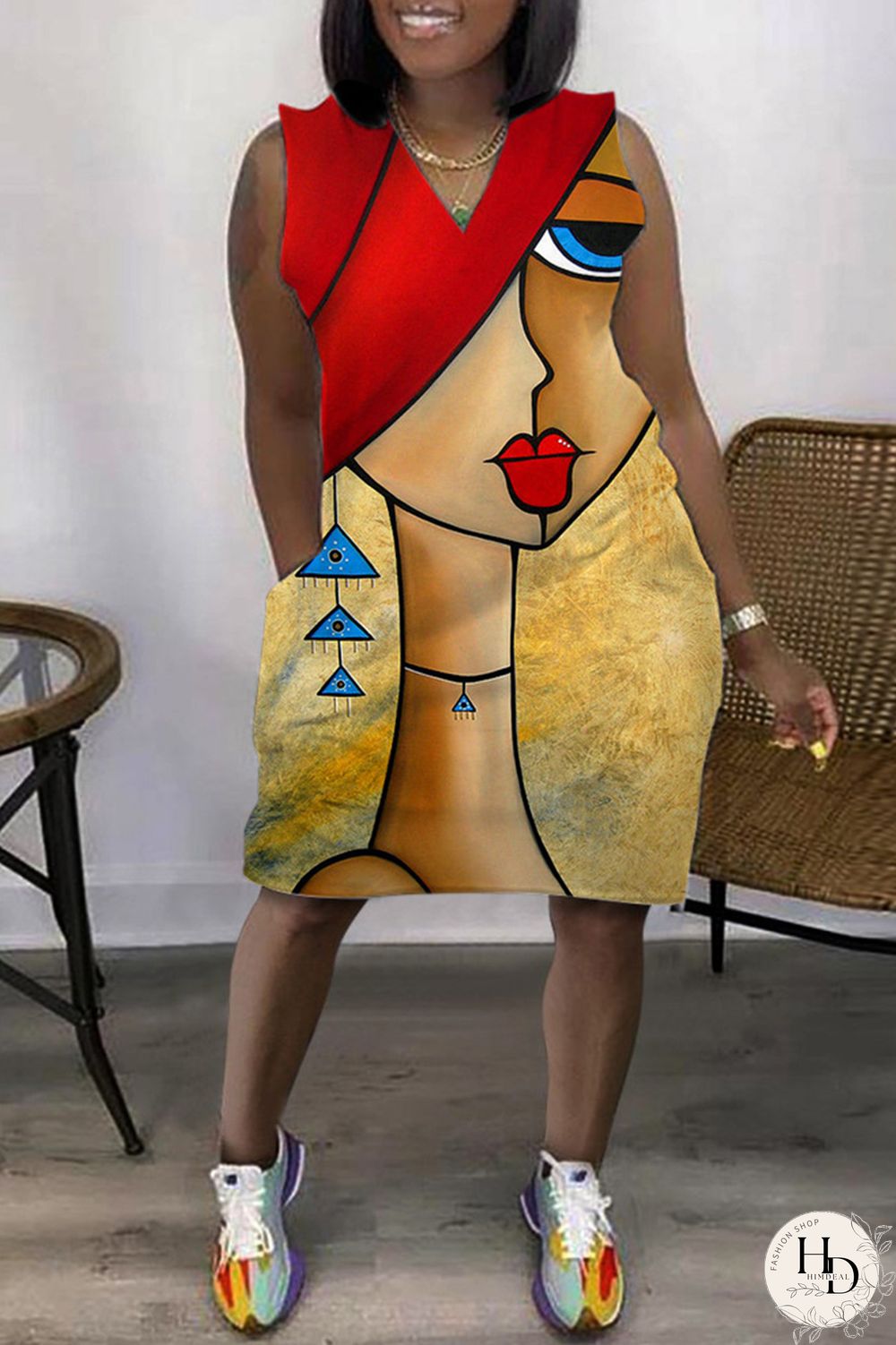 Black Fashion Casual Print Patchwork V Neck Sleeveless Plus Size Dress