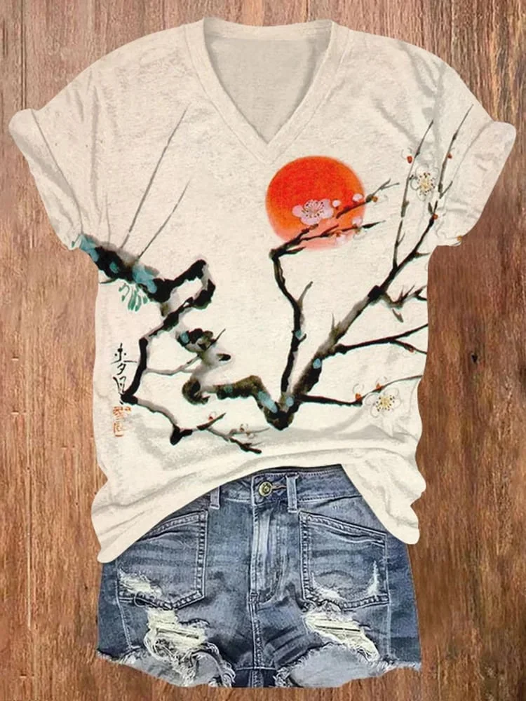 Women's Sunrise Plum Blossom Art Print T-Shirt