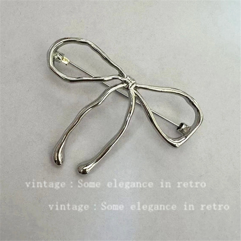 Elegant Pin Flower Imitation Pearl Plating Women’s Brooches