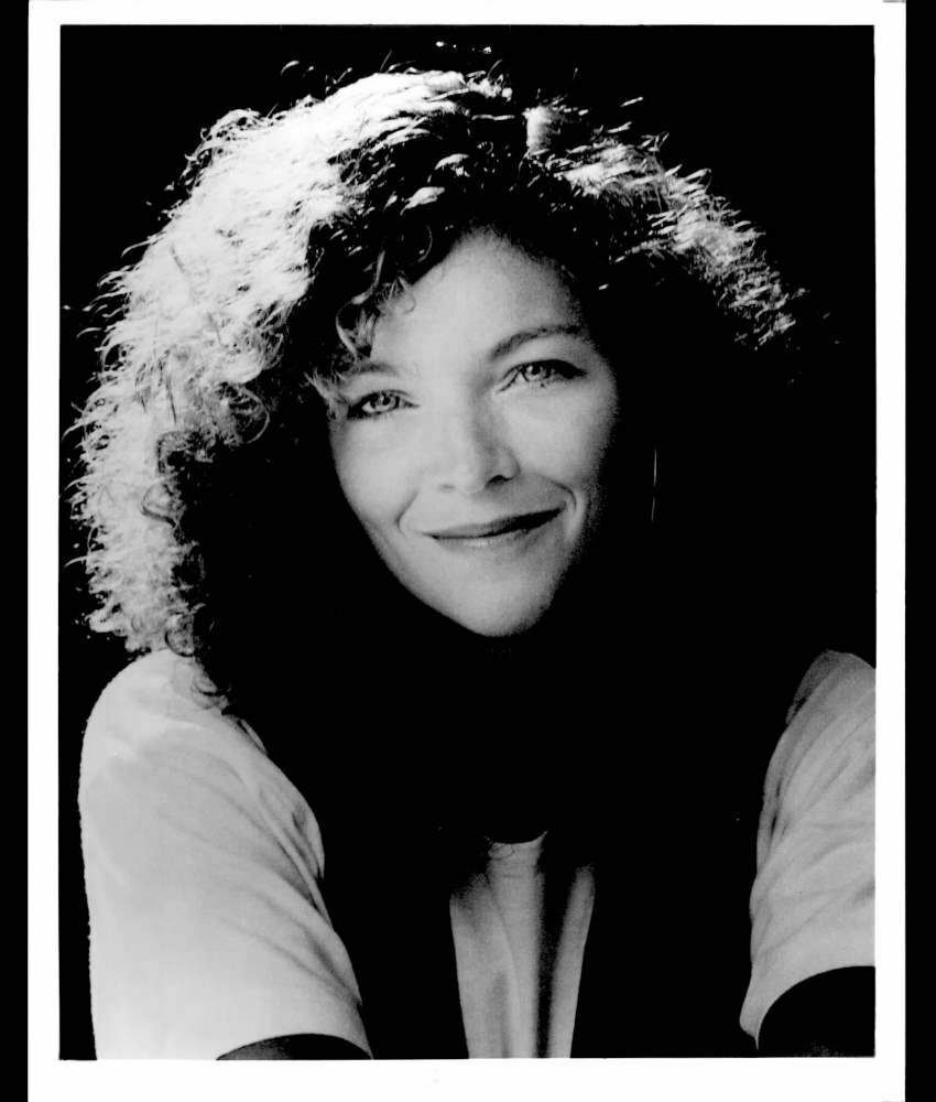 AMY IRVING - 8x10 Headshot Photo Poster painting w/ Resume - Traffic