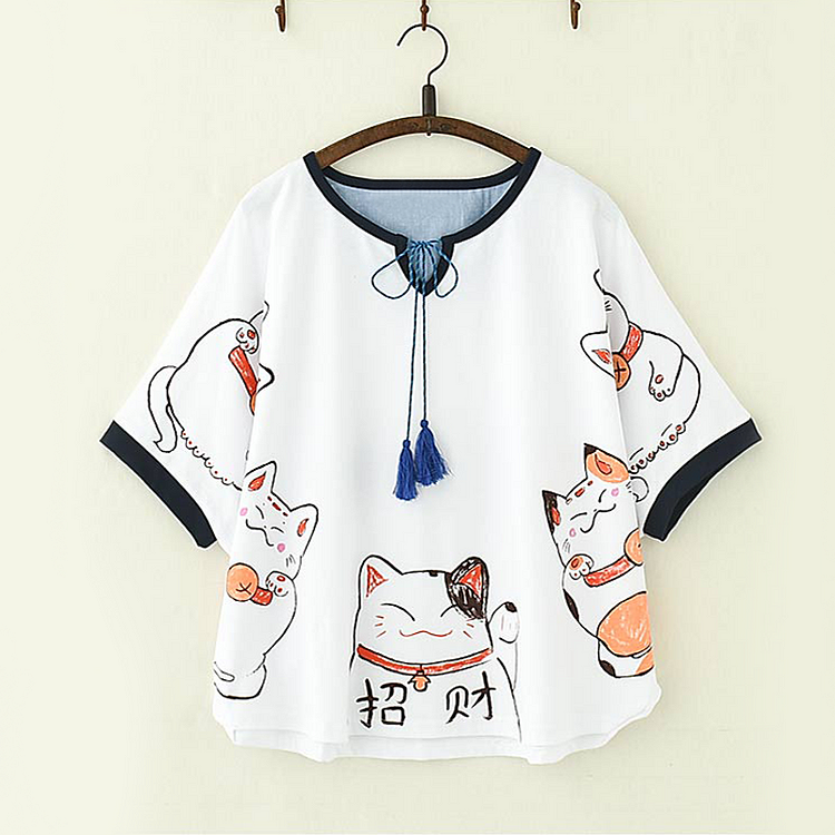 Lucky Cat Print Short Sleeve Cloak T-Shirt - Modakawa Modakawa