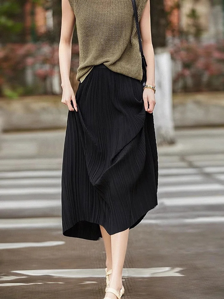 Daily Paneled Pleated Skirt