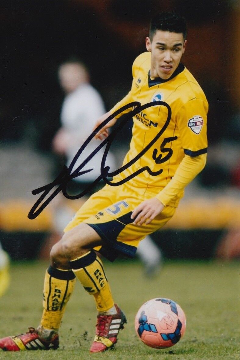 BRIGHTON & HOVE ALBION HAND SIGNED ADAM CHICKSEN 6X4 Photo Poster painting.