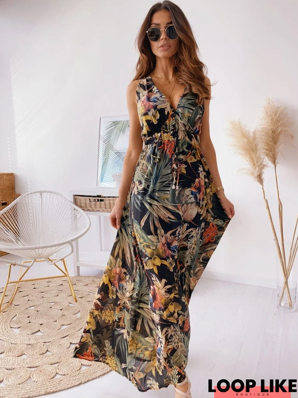 Tropical Print V-Neck Spaghetti Strap Maxi Dress