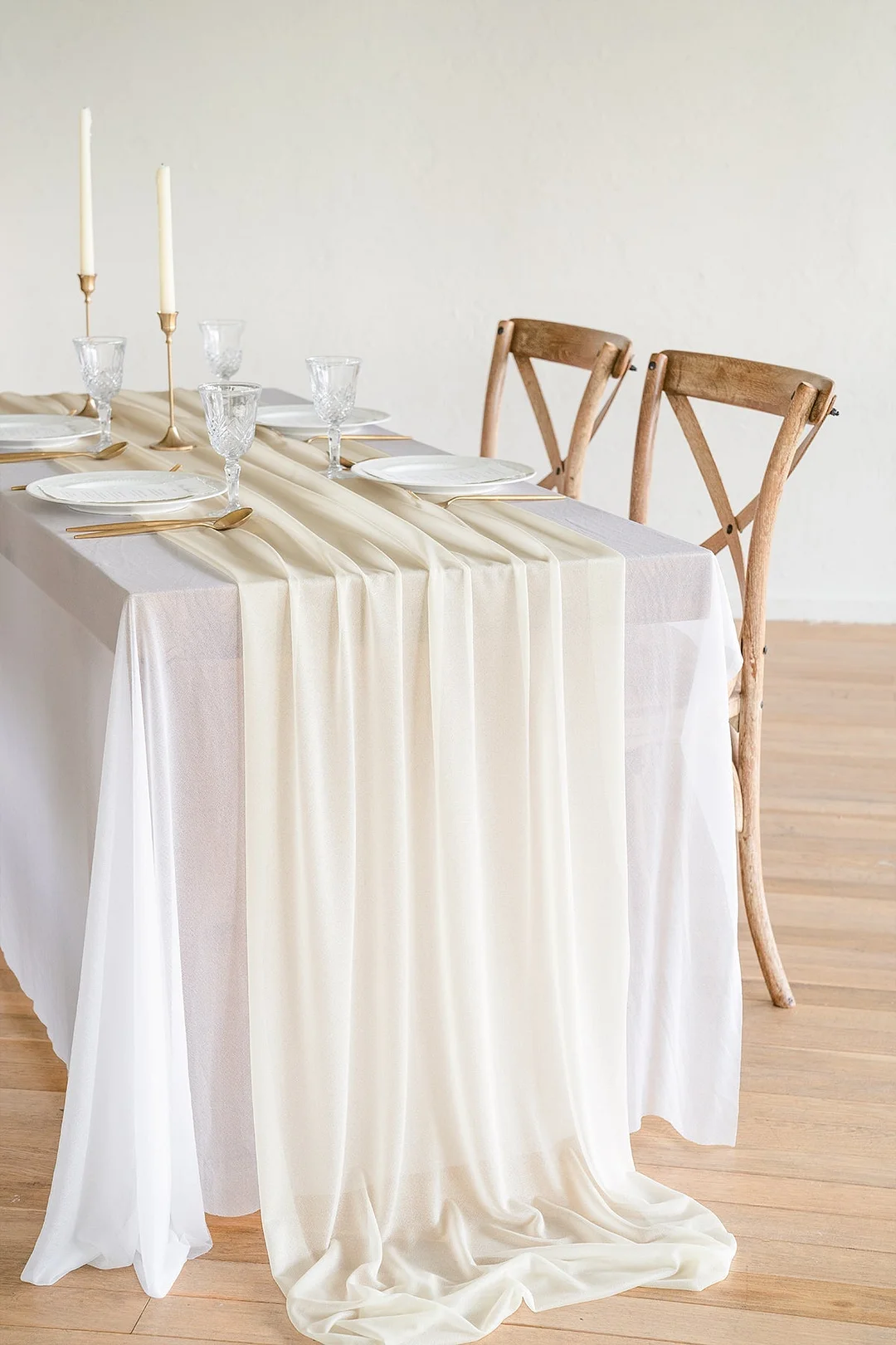 Mini Bouquet Centerpiece Set in White & Beige