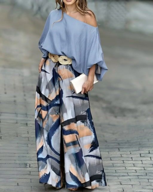 2 Pieces Outfit Skew Neck Batwing Sleeve Stretchy Hem Top and Casual Abstract Print Zipper Fly Elastic Back Waist Wide Leg Pants Set without Belt-0119