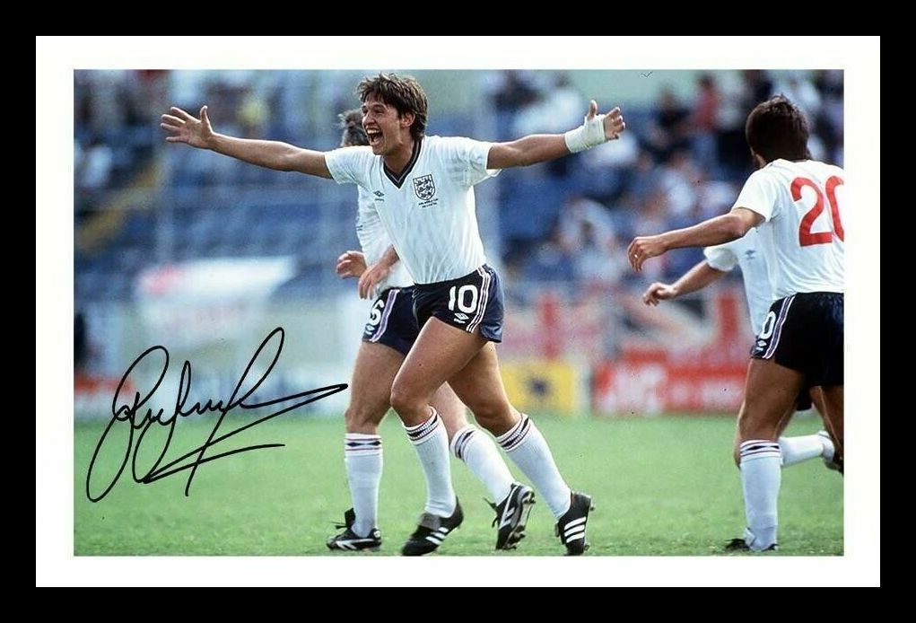 Gary Lineker - England Autograph Signed & Framed Photo Poster painting