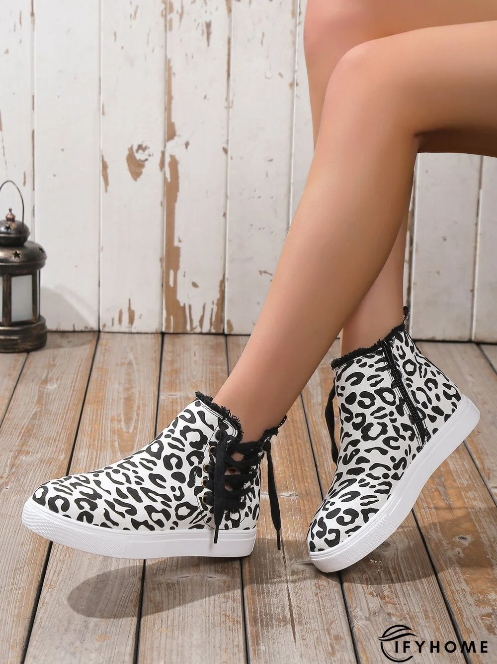 Casual Lace-up Decor Fringe High Top Canvas Shoes with Side Zip | IFYHOME