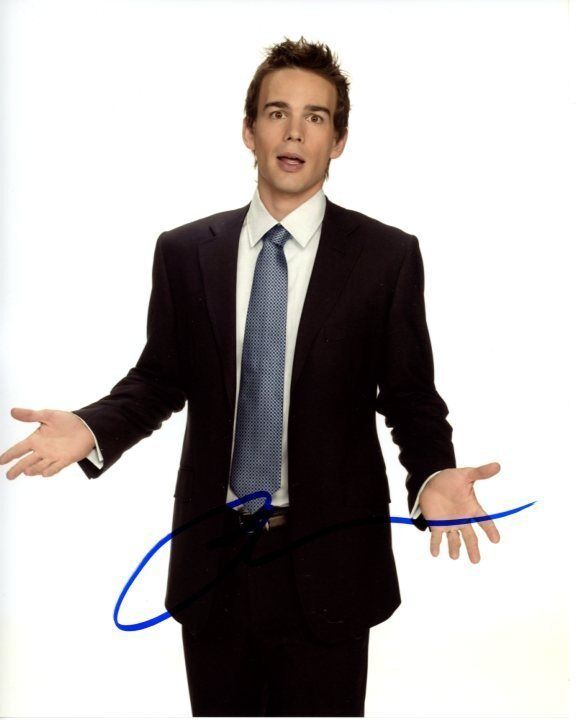 CHRISTOPHER GORHAM signed COVERT AFFAIRS AUGGIE ANDERSON 8x10 Photo Poster painting