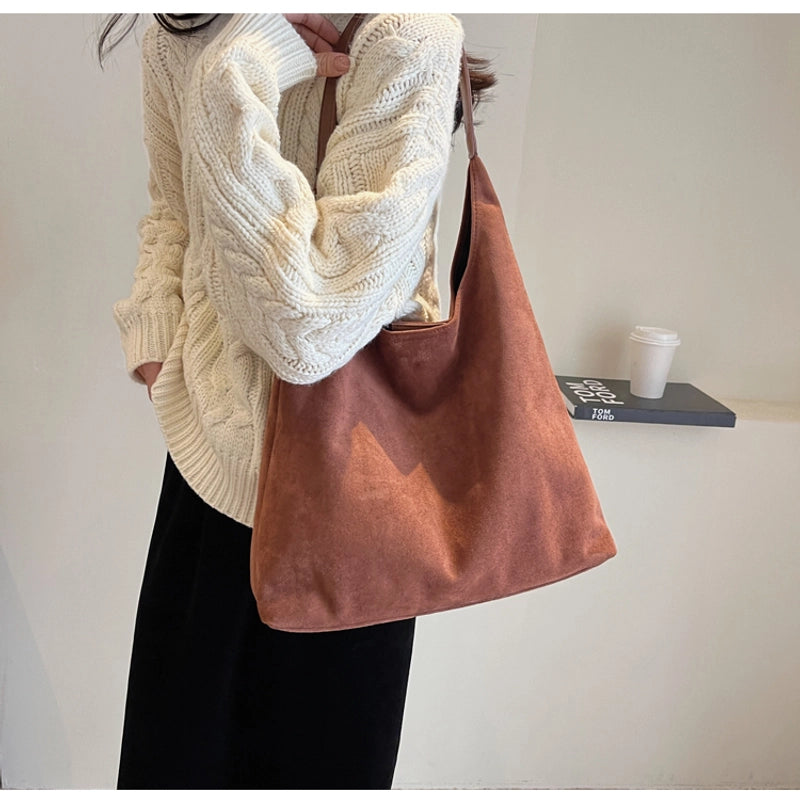 Women’s Flannel Solid Color Streetwear Sewing Thread Square Magnetic Buckle Shoulder Bag