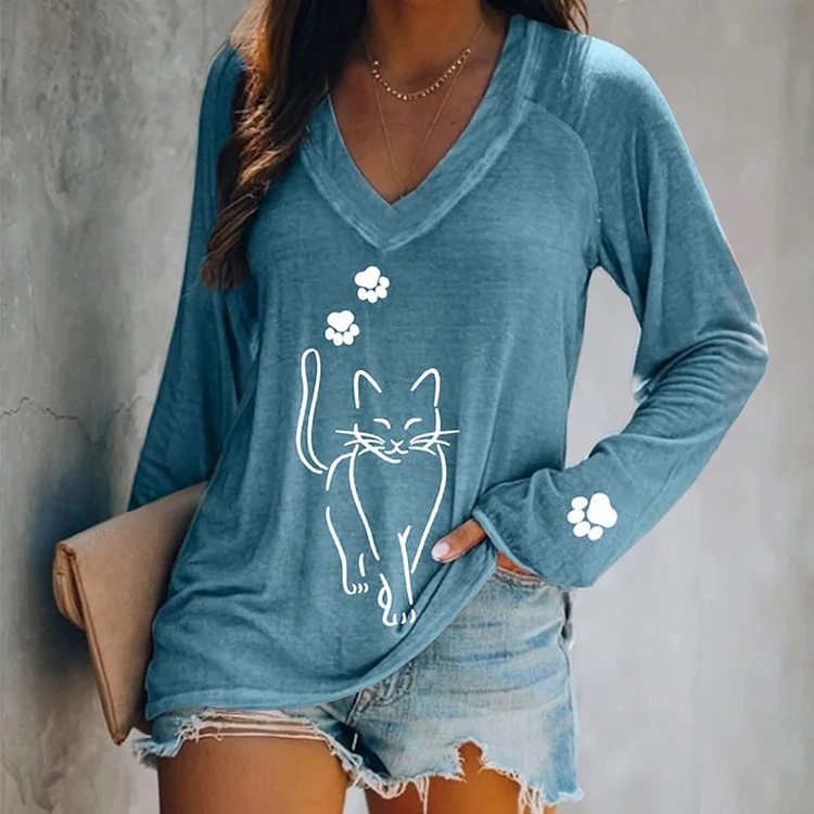 Wearshes Cat Print V-Neck Casual T-Shirt