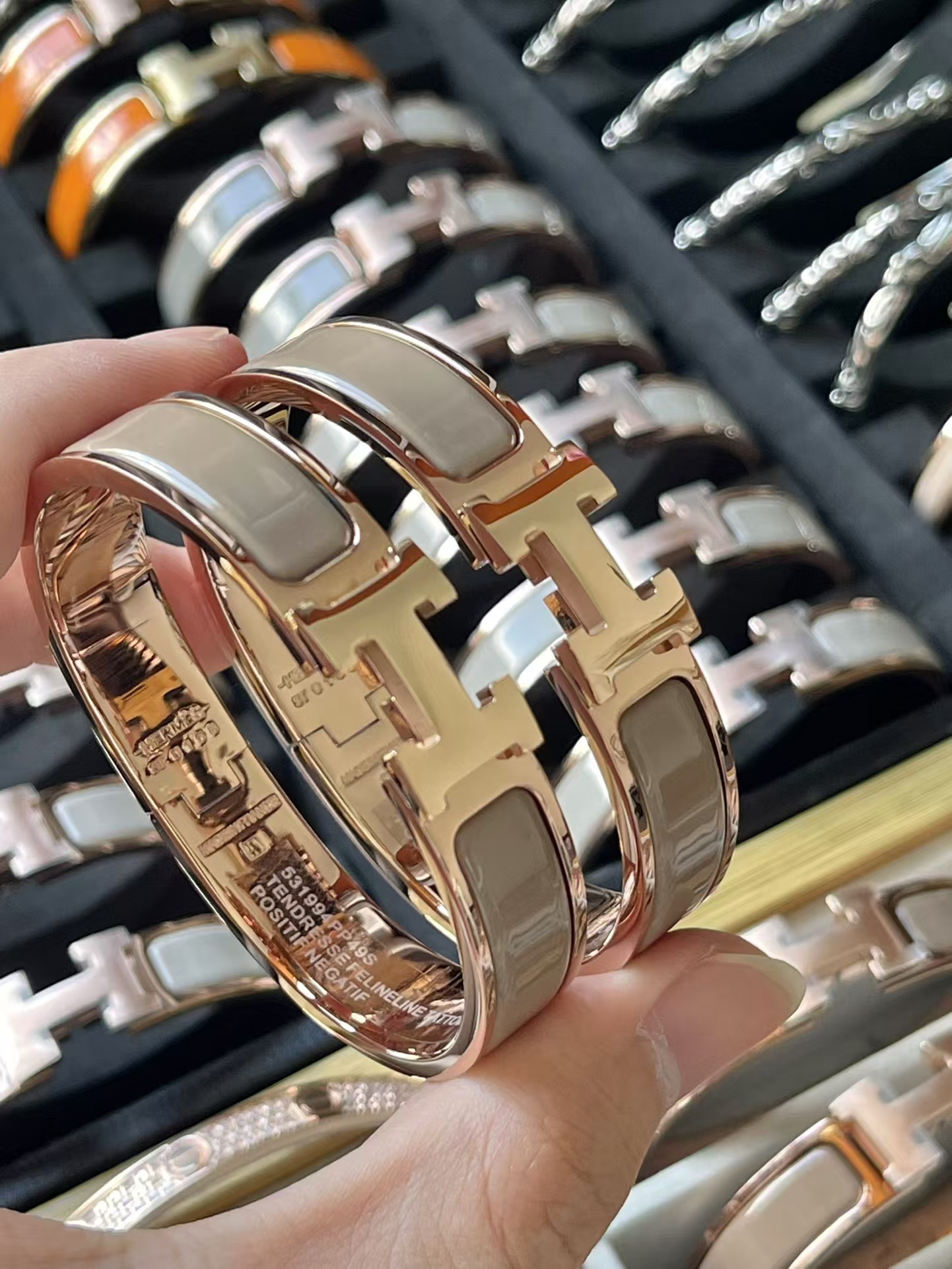 Buy replica Hermes Wide H Enamel Bracelet and replica jewelry from PICKS Jewelry