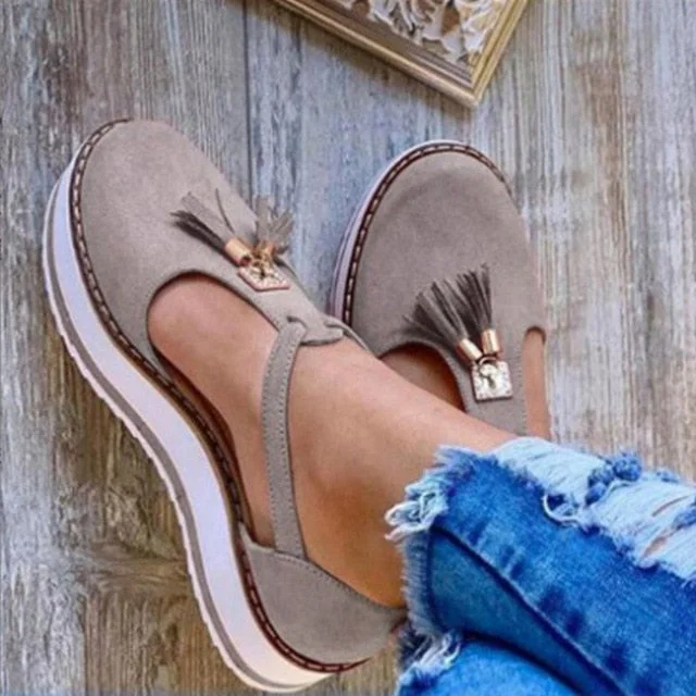 2020 Tassel Women Shoes Sandals Summer Flat Shoes PU Leather Gladiator Luxury Shoes Women Designers Zapatos De Mujer Fringe