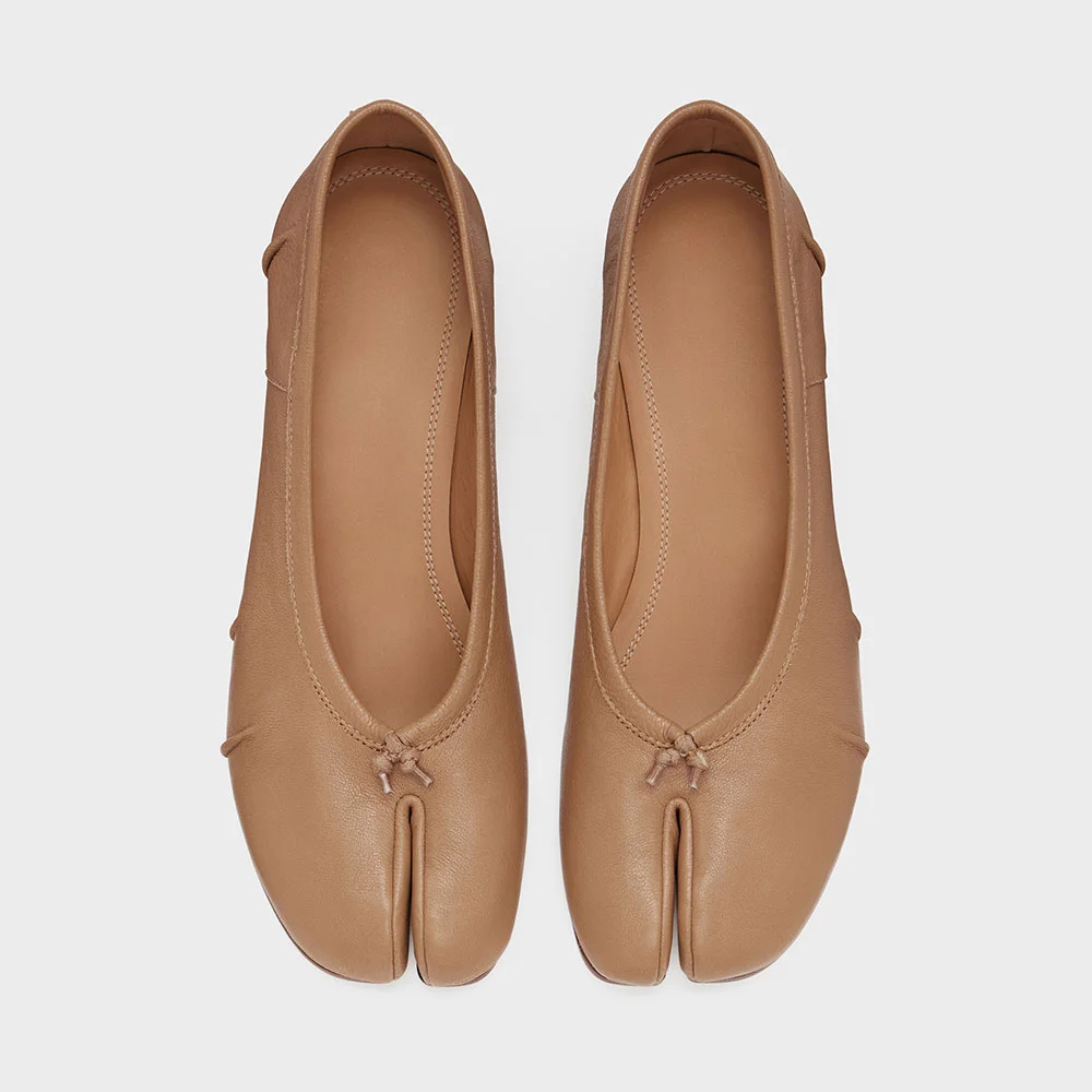 Stylish Faux Leather Split Toe Wrinkled Nude Pumps with Cylinder Heel