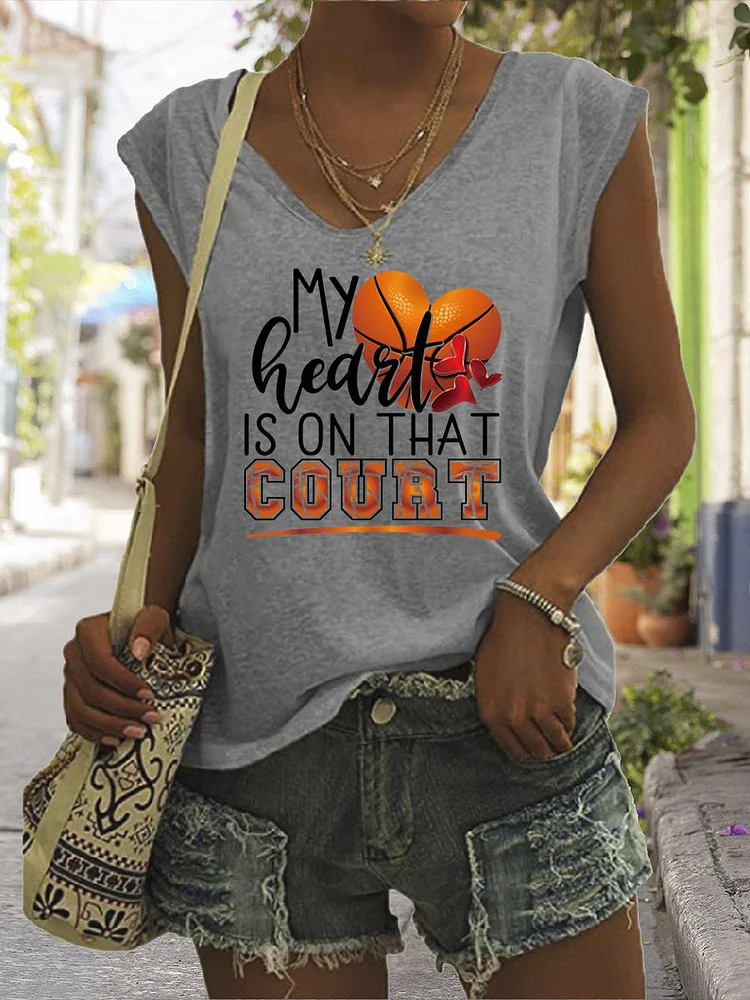 My heart is on that court basketball V Neck T-shirt Tees-Annaletters