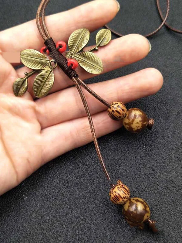 Vintage Handmade Wood Geometric Leaf Necklace