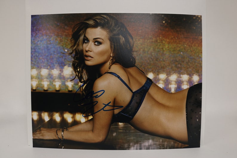 Carmen Electra Signed Autographed Glossy 11x14 Photo Poster painting - COA Matching Holograms