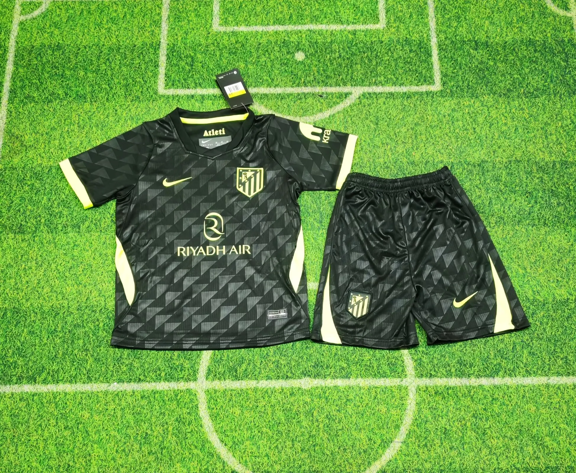 26/27 Atletico Madrid Away Kids Kit Football Jersey Thai Quality