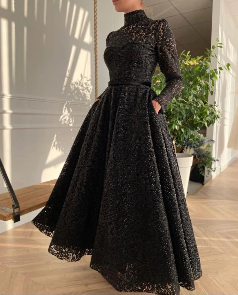 Antoinette Elegant Dress
