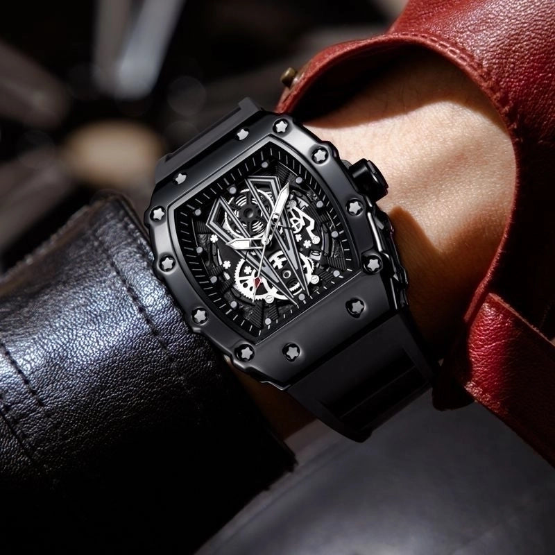 Sports Gear Buckle Quartz Men’s Watches