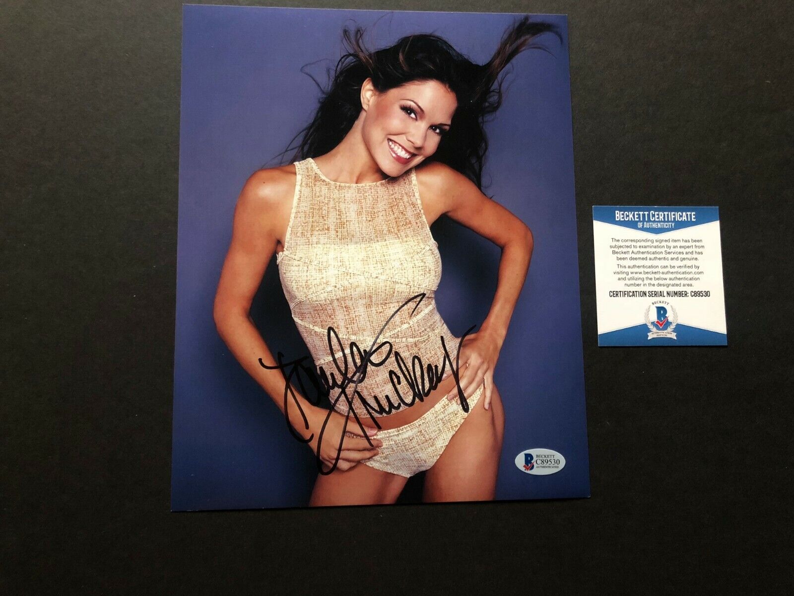 Paula Trickey Hot!! signed autographed sexy 8x10 Photo Poster painting Beckett BAS coa