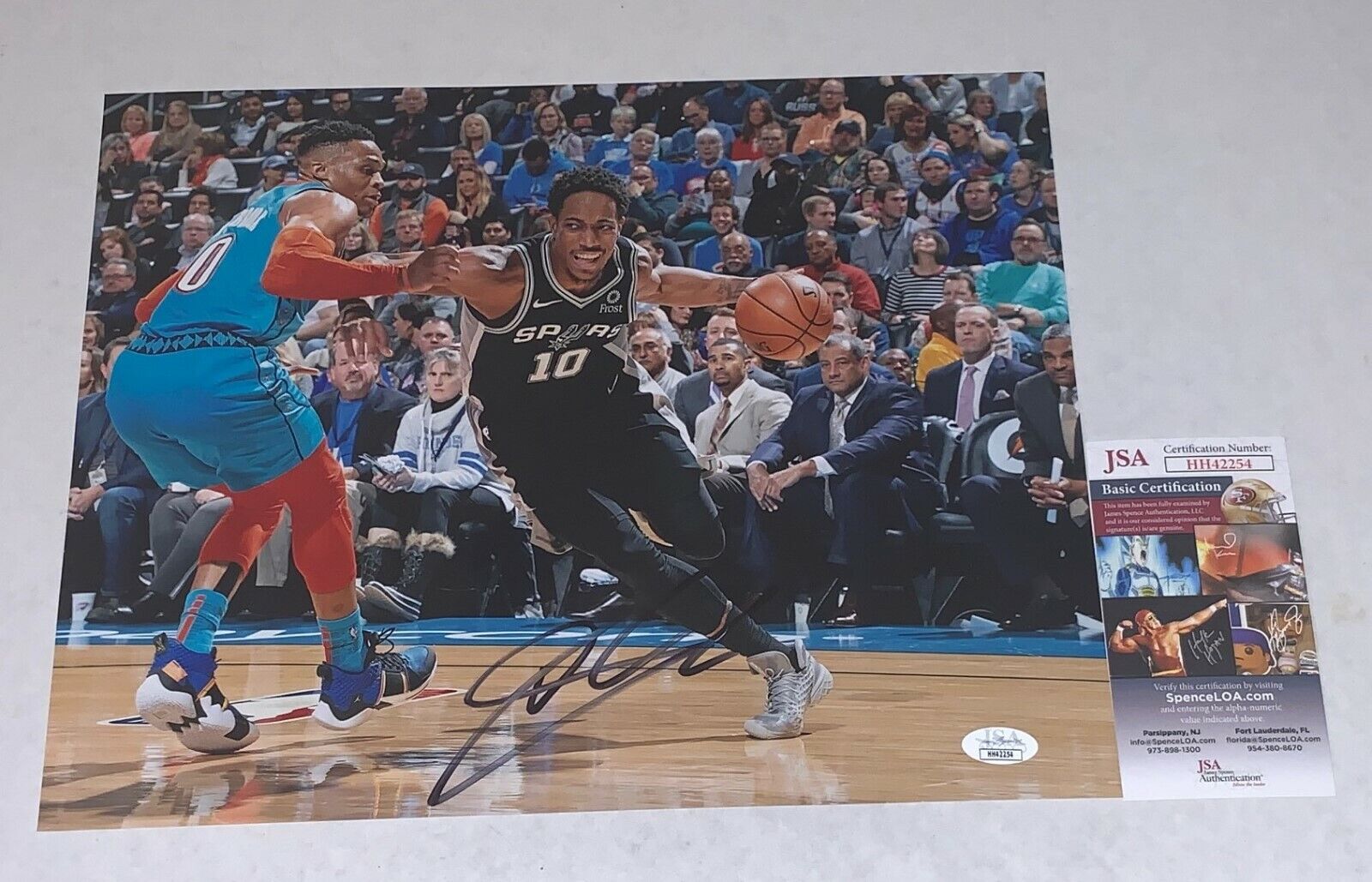 DeMar DeRozan signed San Antonio Spurs 11x14 Photo Poster painting autographed JSA