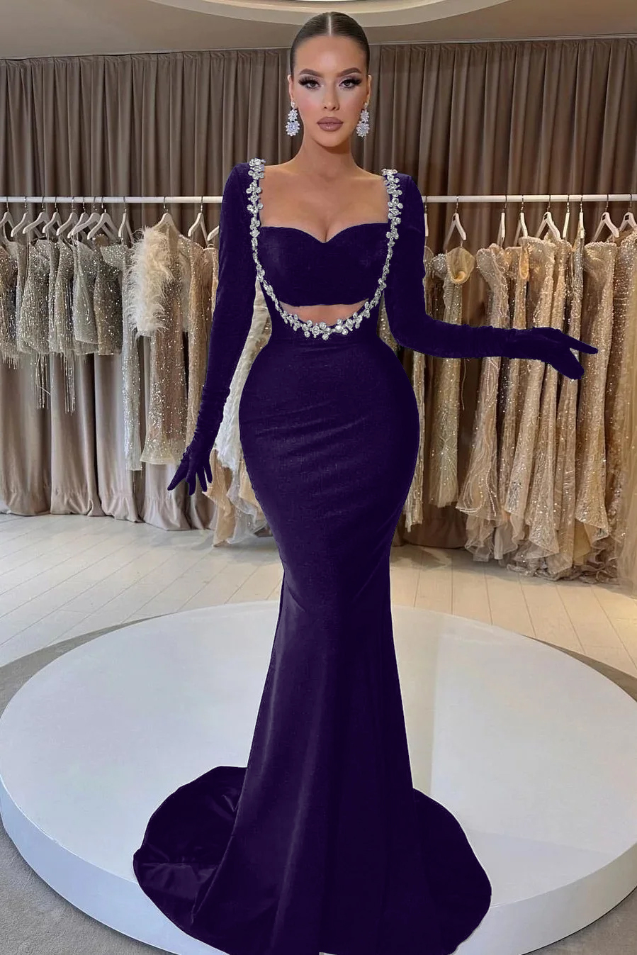 Hidais Charming Black Velvet Long Sleeve Beaded Long Mermaid Prom Dress With Gloves