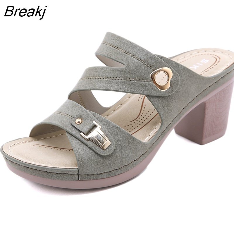 Breakj Low Heels Sandals for Women Summer Retro Chunky Heel Orthopedics Slippers Fashion Large Size Lady Light Casual Mules Shoes