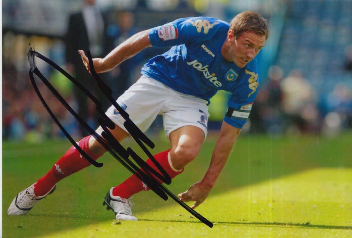 PORTSMOUTH HAND SIGNED LIAM LAWRENCE 6X4 Photo Poster painting 4.