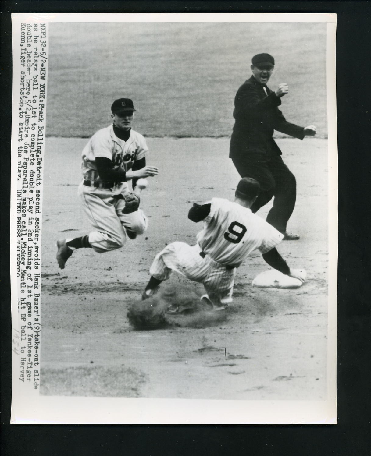 Frank Bolling Hank Bauer Umpire Joe Paparella 1954 Press Photo Poster painting Yankees Tigers