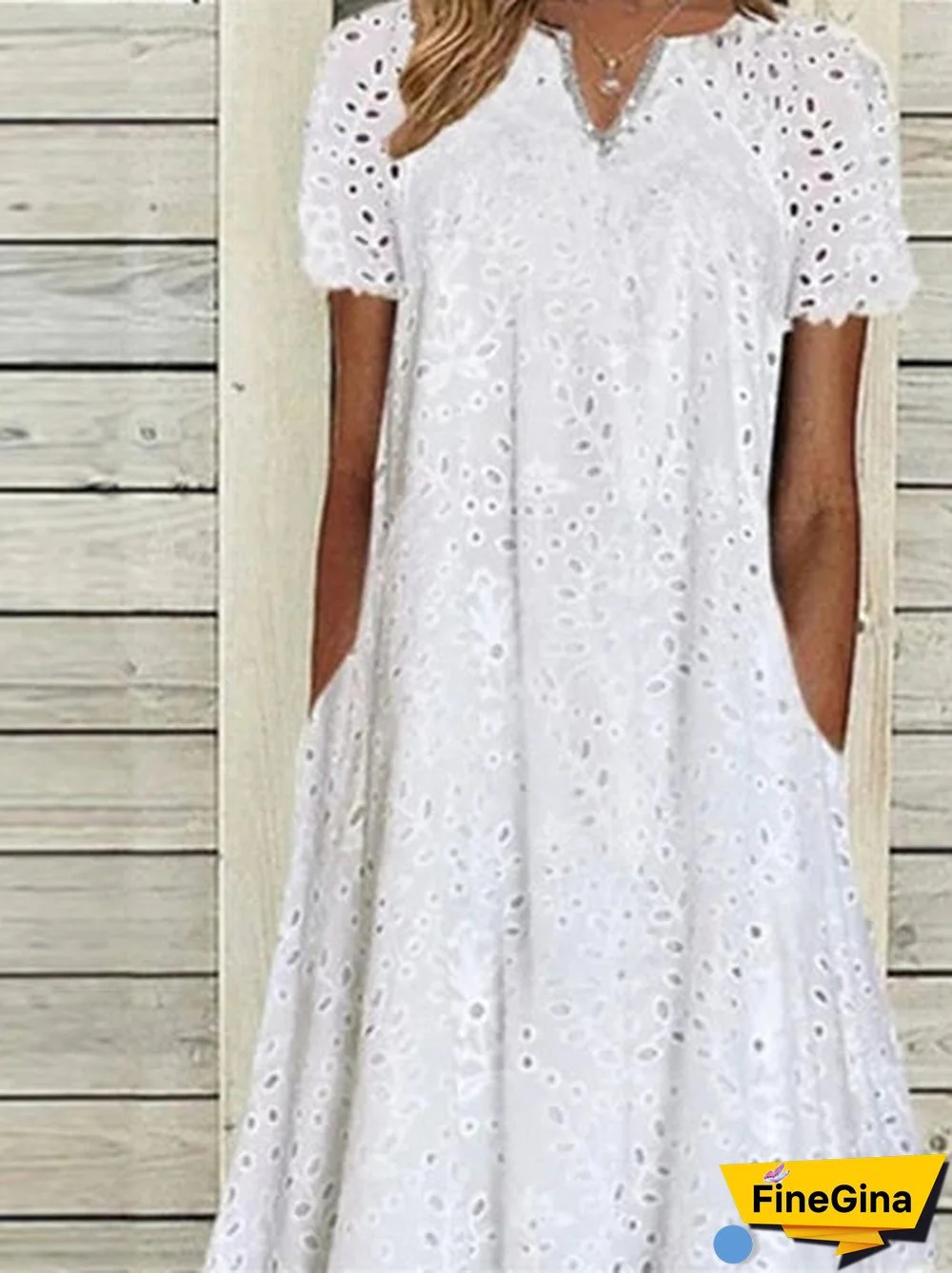 Women's White Short Sleeve V-neck Lace Midi Dress