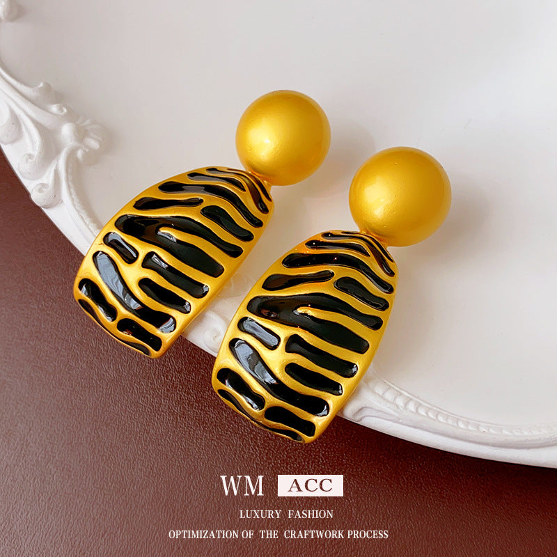 Medieval Irregular Geometric Alloy Electroplating Earrings