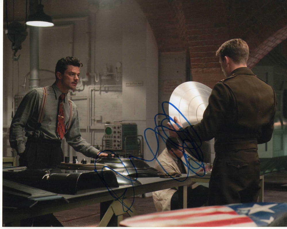 DOMINIC COOPER SIGNED AUTOGRAPH 8X10 Photo Poster painting -CAPTAIN AMERICA, PREACHER, MAMMA MIA